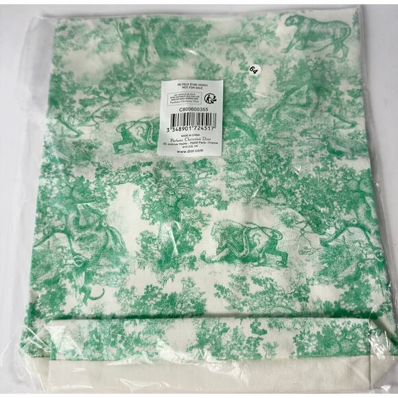 Christian Dior Parfums Green Reusable Tote Bag– Limited Edition NEW Book Tote - Picture 2 of 4